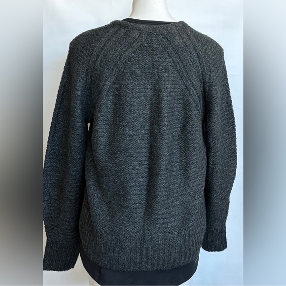 NWT. 3 Sweaters Bundle Pull Over X-SMALL - Picture 5 of 10